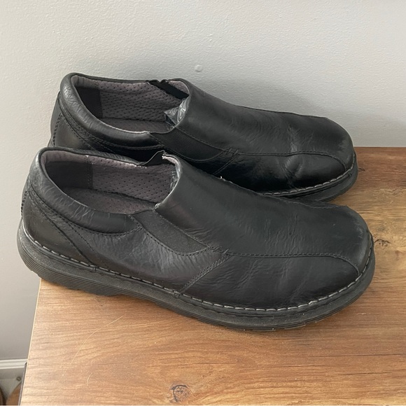 Dr. Martens Men\'s Black Leather Slip-On Shoes main image 7